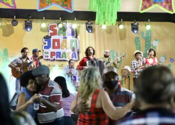 São João na Praça terá trios pé de serra e concurso de quadrilha junina; confira programação