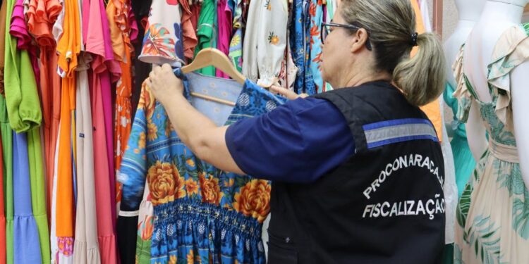 Procon Aracaju orienta consumidores para compras em períodos promocionais