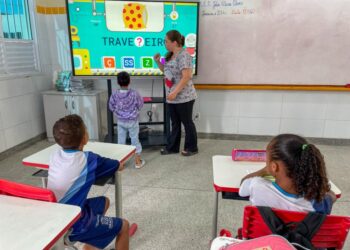 Prefeitura inicia reforço escolar nas férias para mais de mil alunos da rede municipal