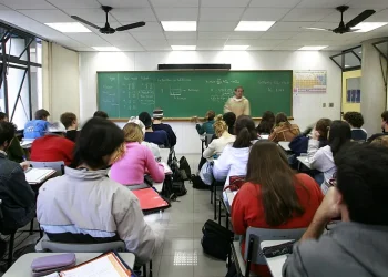 Entenda a proposta do Novo Ensino Médio aprovada no Senado
