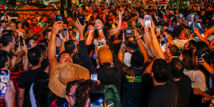 Poder feminino e diversidade musical marcam segunda noite de ‘Elas no Comando’ no Arraiá do Povo