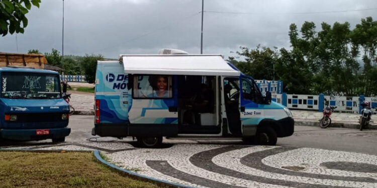 Deso garante atendimento móvel à população de Gararu