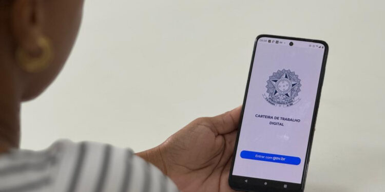 Confira as novas vagas de emprego anunciadas pelo NAT nesta quarta-feira, 5