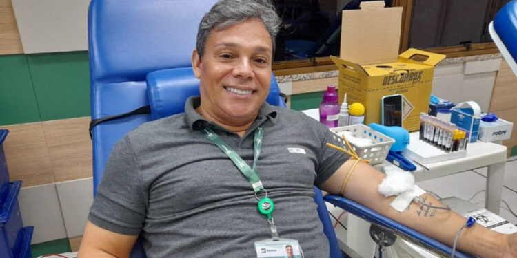 Hemose realiza coleta externa de sangue no Banese e abre ações do Junho Vermelho