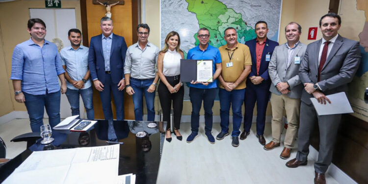 Governo de Sergipe firma protocolo para implantação de centro de diagnóstico em Carmópolis