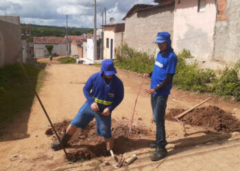 Deso realiza mutirão para pedido de ligação de água no bairro Vila Nova, em Canindé