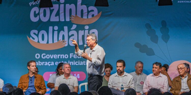 Trabalho de Marcio Macedo e Wellington Dias consegue mais R$ 30 mi pra cozinhas solidárias