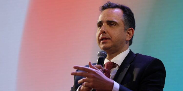 Pacheco diz que Senado não vai acelerar tramitação da PEC da Anistia