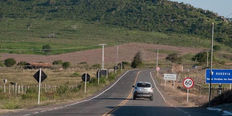 Rodovia SE-175 será interditada no domingo para serviço da Deso