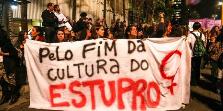 Brasil registrou um crime de estupro a cada seis minutos em 2023