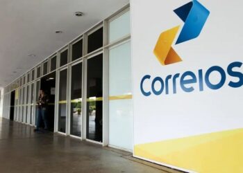 Correios divulgam edital de concurso com salários de até R$ 6,8 mil