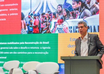 Márcio Macedo apresenta Relatório Nacional Voluntário sobre ODS à sociedade civil
