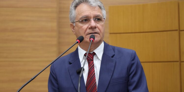 Deputado estadual Chico do Correio fala sobre o Canal Xingó