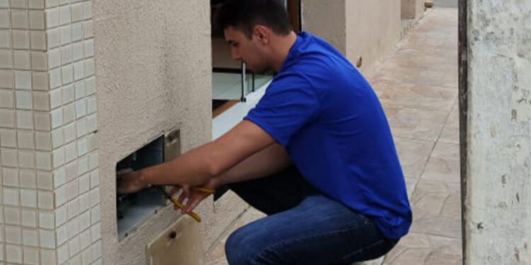 Porto da Folha: Deso monitora irregularidade e amplia abastecimento