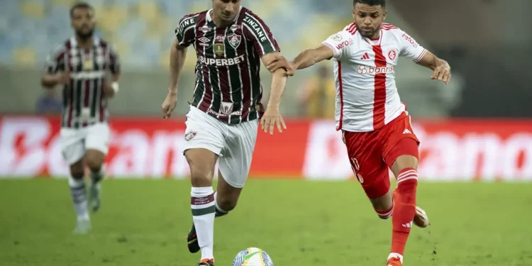 Em estreia de Mano Menezes, Fluminense empata com Internacional pelo Brasileirão