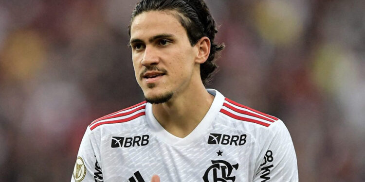 Pedro recebe contato para deixar o Flamengo e toma decisão imediata