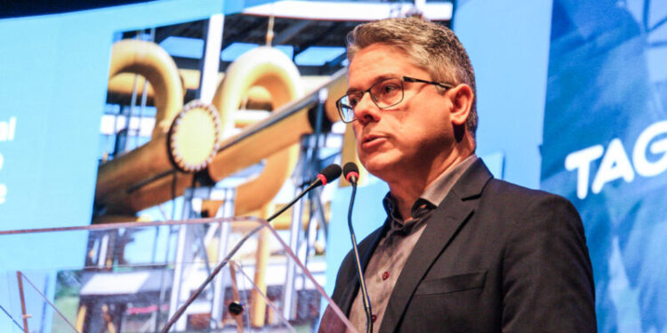 “Sergipe tem grande importância no processo global de transformação na matriz energética”, ressalta senador Alessandro