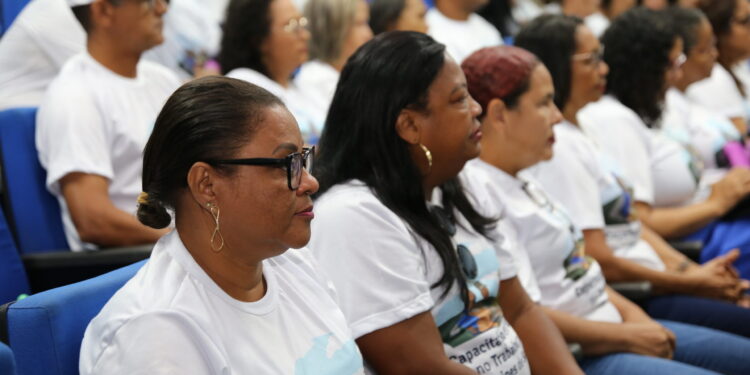 150 agentes de Saúde e de combate às endemias concluem capacitação em  Socorro