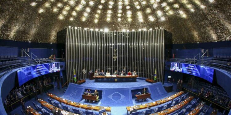 Senado aprova vale-cultura para atividades esportivas; PL vai para sanção presidencial
