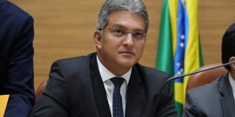 “Sigo o caminho da verdade e do jogo limpo”, diz Dr. Samuel após êxitos na Justiça contra fake news