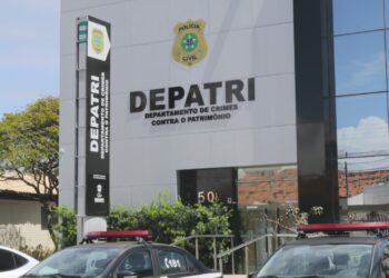 Polícia Civil cumpre mandado de prisão contra investigado por envolvimento em falsificação de documentos e associação criminosa em Aracaju