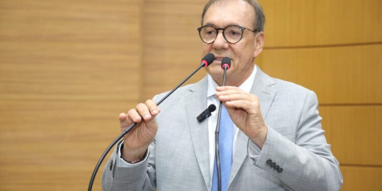 Deputado ressalta reajuste dos servidores da Segurança Pública