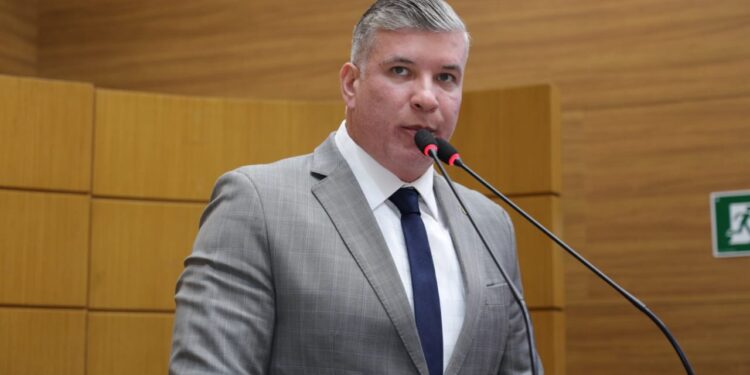 Cristiano Cavalcante destaca valorização dos profissionais de Segurança Pública