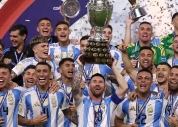 Invicta, Argentina é bicampeã consecutiva da Copa América ao bater Colômbia