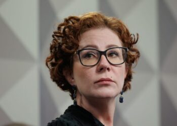 Moraes autoriza nova investigação da PF contra Carla Zambelli