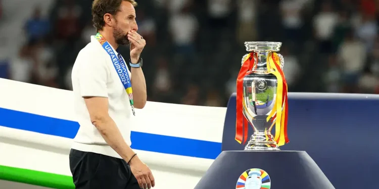 Técnico da Inglaterra pede demissão após derrota na final da Eurocopa