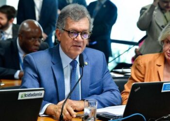 Laércio destaca a importância do projeto que garante direitos para ceramistas