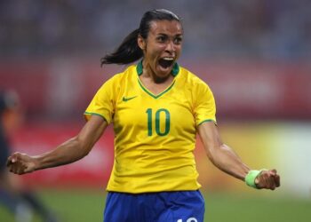 Três brasileiros são eleitos entre 100 maiores atletas do século; veja lista