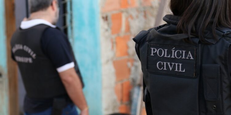 Ação conjunta entre três estados leva Polícia Civil a cumprir mandado de prisão contra investigado por estupro de vulnerável