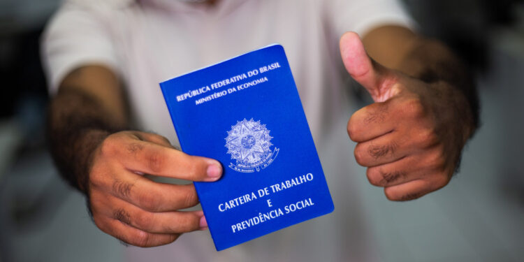 NAT divulga 37 novas vagas de emprego em aberto em Sergipe