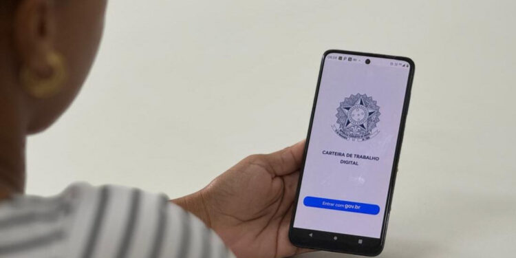 NAT divulga novas oportunidades de trabalho com 10 vagas para PcDs