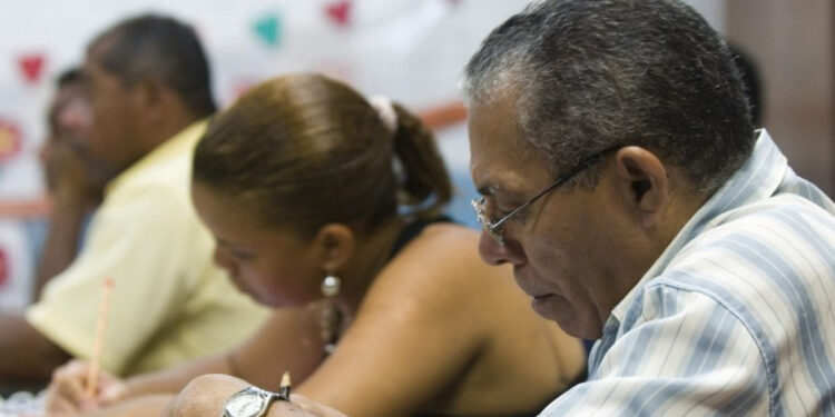 Sergipe é o estado que mais aderiu ao Pacto Nacional pela Superação do Analfabetismo e Qualificação da Educação de Jovens e Adultos