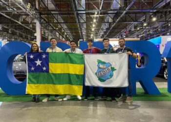 Estudantes do Centro de Excelência Dom Juvêncio de Britto representam Sergipe na 16ª Campus Party Brasil