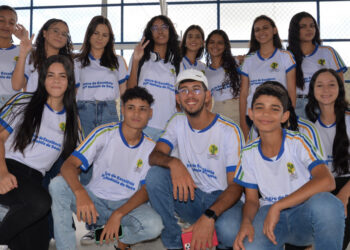 Comunidade de Santa Rosa do Ermírio ganha primeira quadra poliesportiva estadual