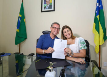 Governador sanciona Lei de Plano de Cargos e Carreira da Assistência Social