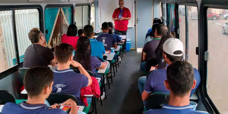 Detran/SE disponibiliza serviços para população umbaubense na 30ª edição do ‘Sergipe é Aqui’