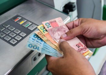 Governo de Sergipe inicia pagamento dos servidores referente a julho