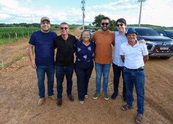 Governador Fábio Mitidieri visita obras da Rota do Leite, em Gararu