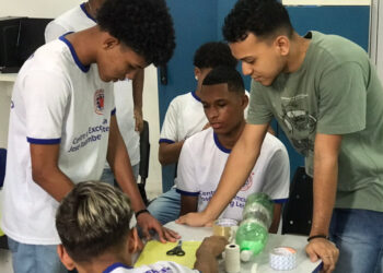 Alunos da rede estadual são medalhistas na 27ª Olimpíada Brasileira de Astronomia e Astronáutica