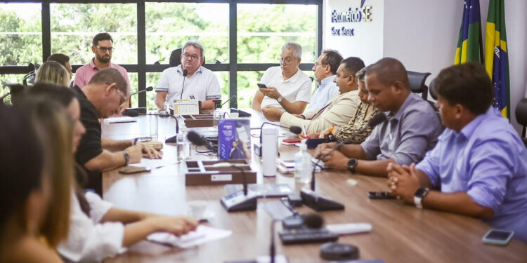 Prefeitura de Barra dos Coqueiros participa de reunião especial sobre Natal Iluminado e Vai Turismo
