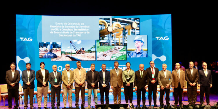Delegada Katarina participa de celebração do Gasoduto de transporte de gás natural 