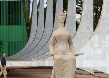 Ministro do STF mantém suspensão de emendas Pix ao Orçamento