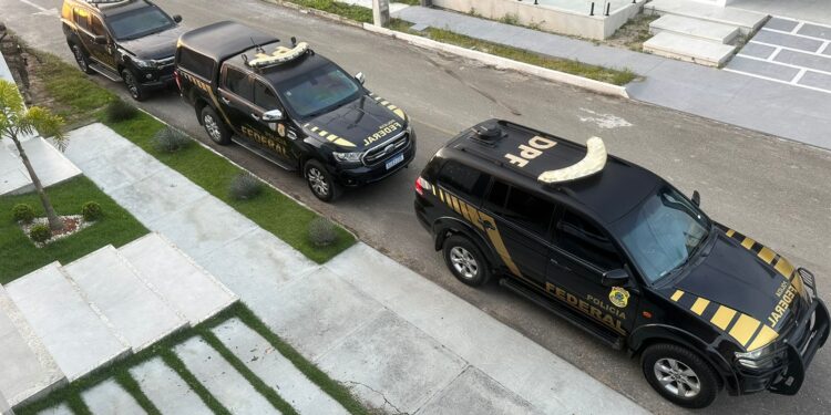 Operação Recepto: Polícia Federal e PM/SE combatem desvio de cargas e lavagem de dinheiro em Sergipe