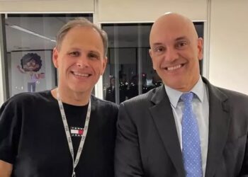 Polícia Federal intima ex-chefe de órgão do TSE para depor sobre vazamento de mensagens com Moraes