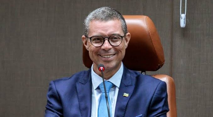 Pesquisa Atlas Intel aponta que 67% dos sergipanos aprovam gestão Mitidieri
