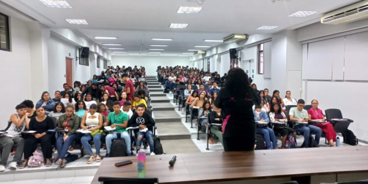 Preparação para o Enem segue focada nos conteúdos tradicionais